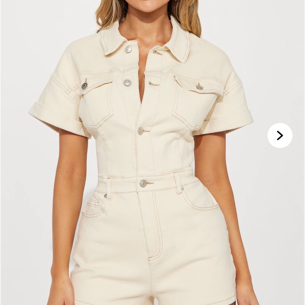 Fashion nova Short Sleeve Romper